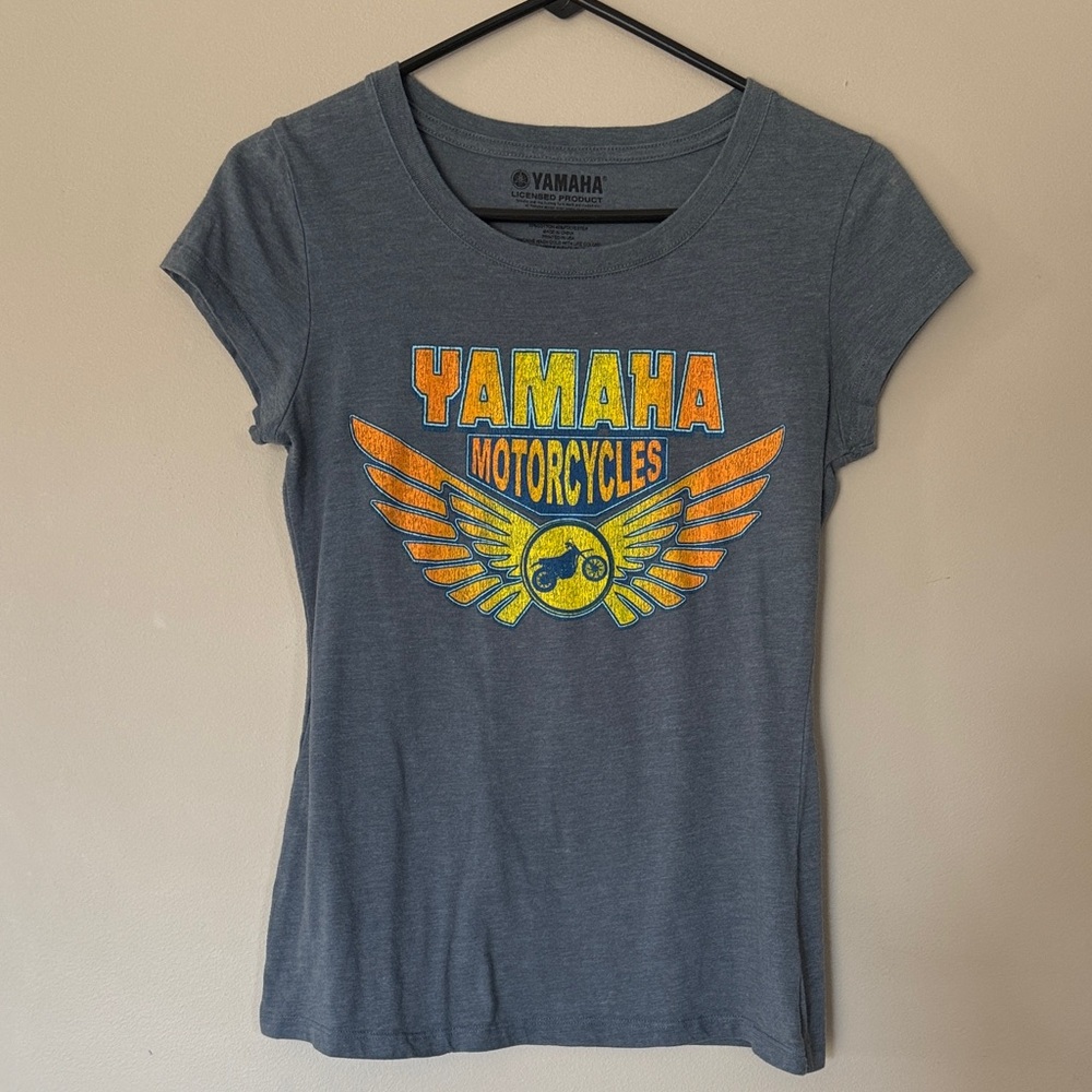 Yamaha motorycle t shirt, large, juniors fit